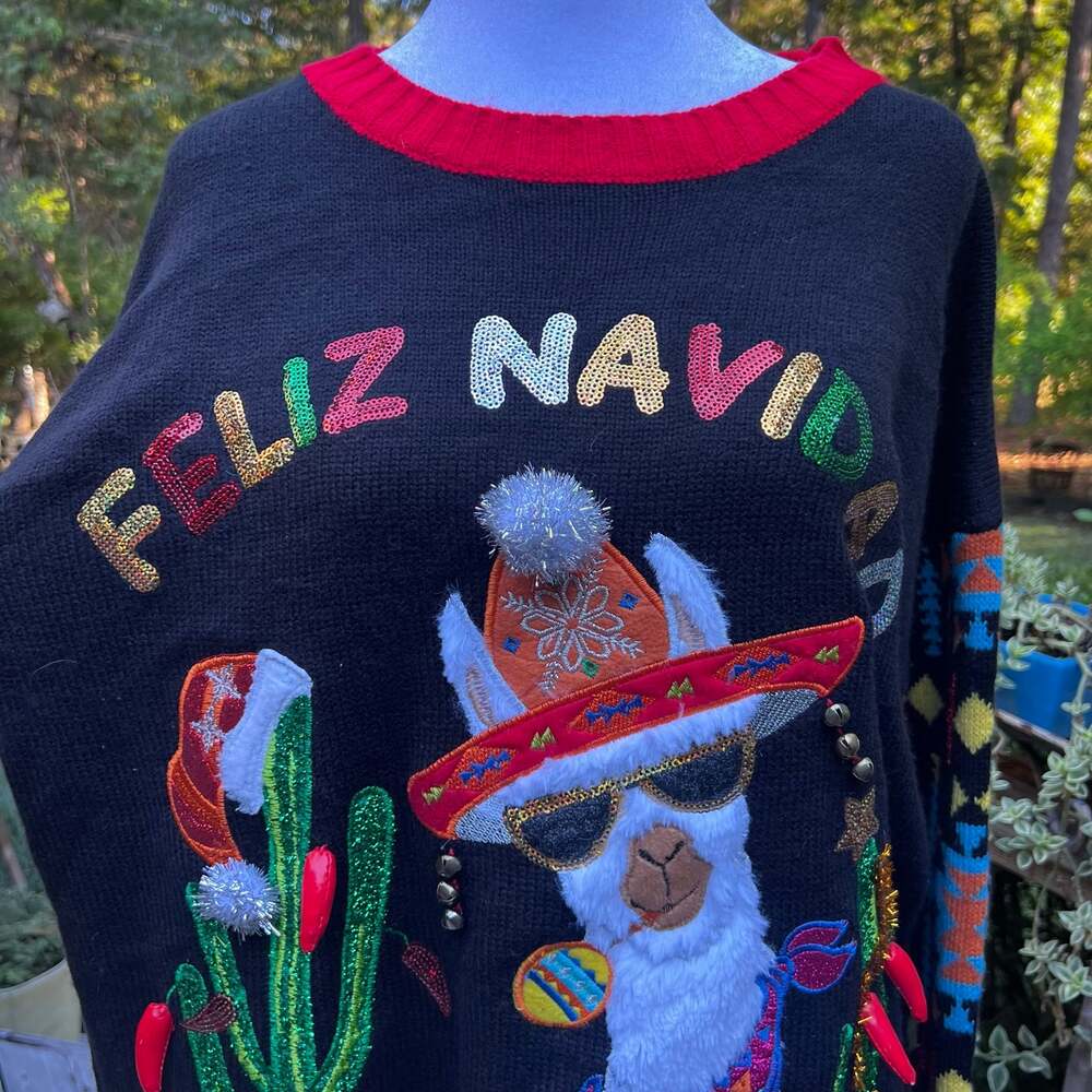Holiday Time Feliz Navidad Llama Ugly Christmas Sweater L 12–14 Sequins